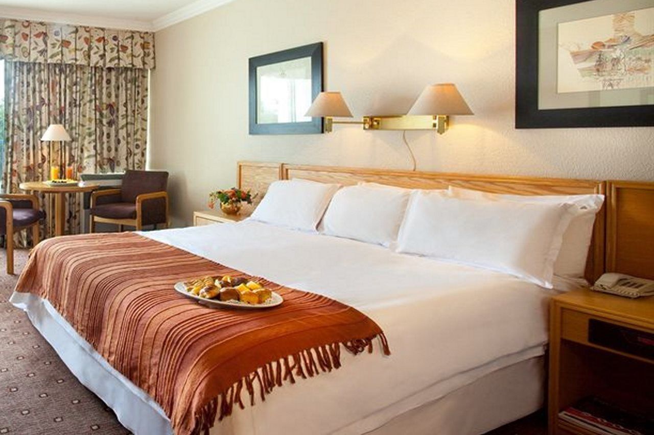 Avani Maseru Hotel Extérieur photo